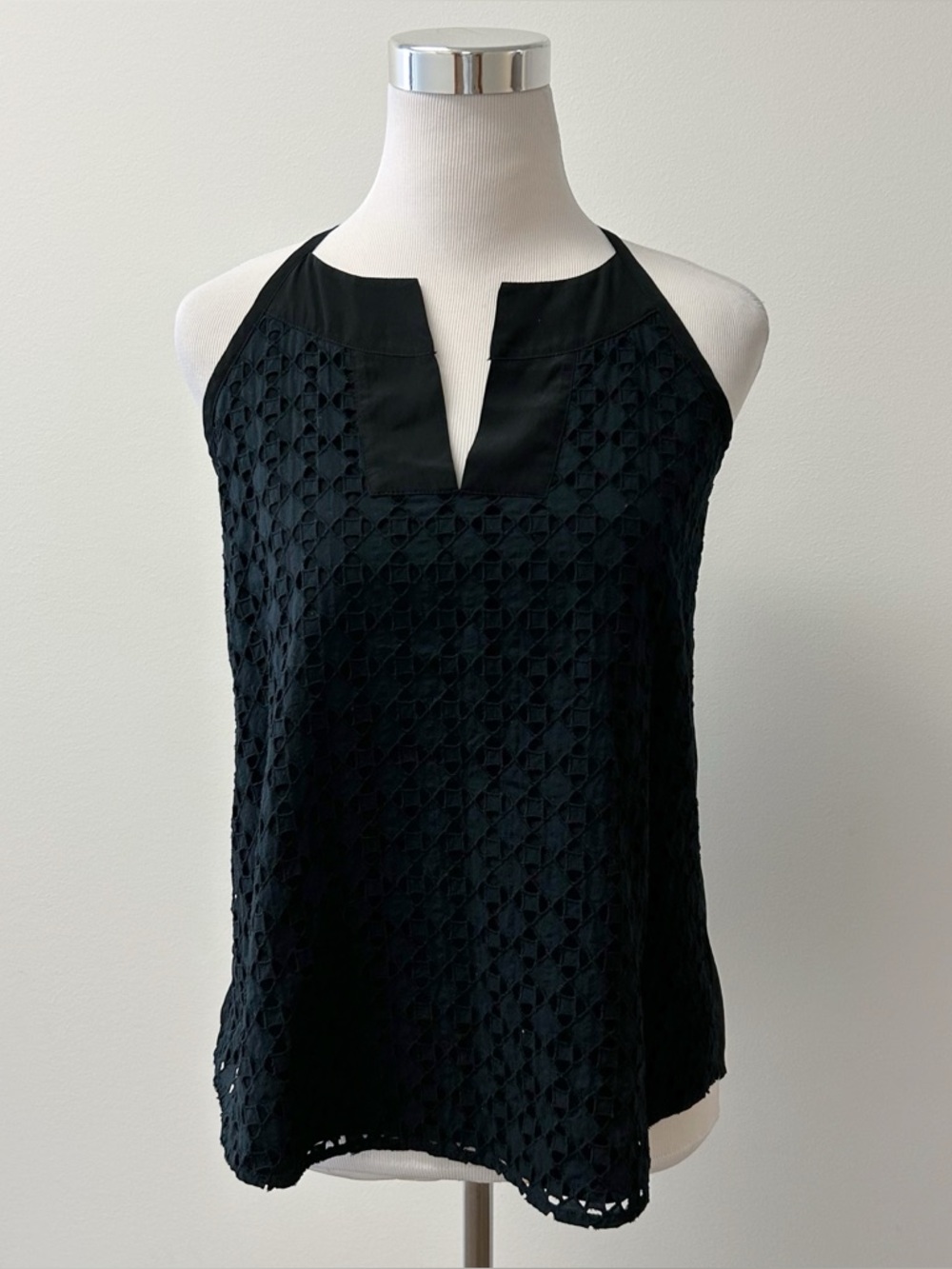 Athleta • Black Eyelet Tank